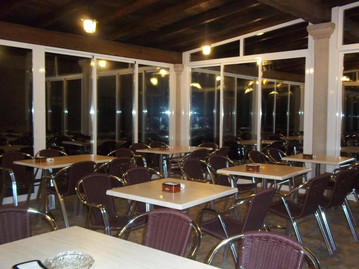 Hotel Suiza Arzúa Buitenkant foto